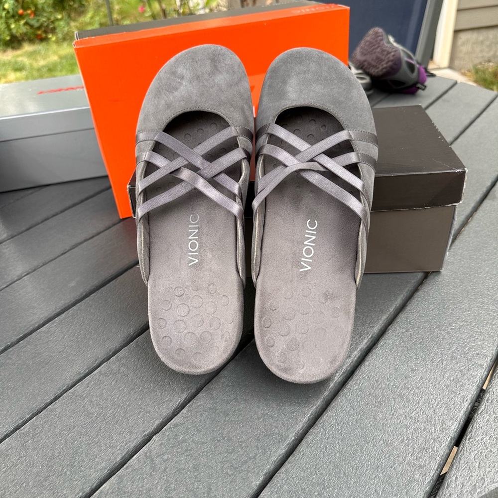 Vionic Rest Claire Mule Slip-on women’s Sz 11 / 43 EU